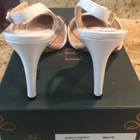 J.Renee’ White Slingback Patent/Vinyl Heels - Picture 2 of 8